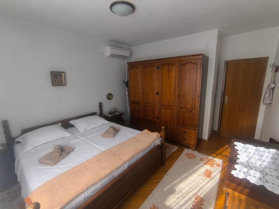 House Deša with a beautiful view on Old Town Apartment in Dubrovnik