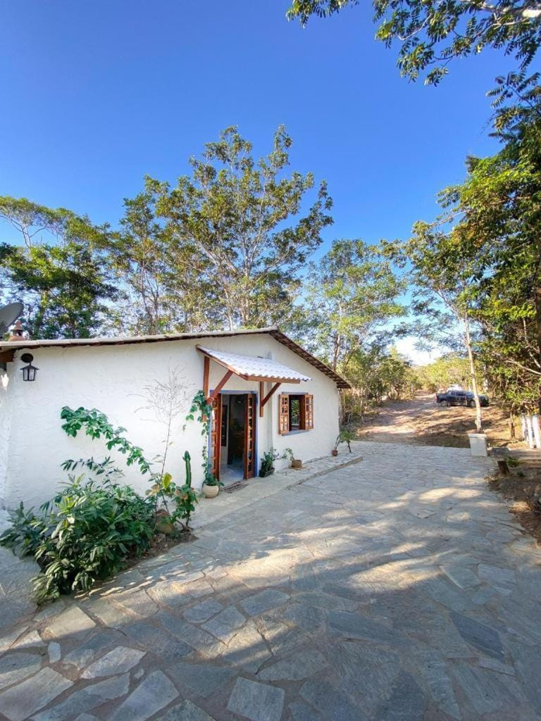 Property building, Day, Natural landscape, Garden