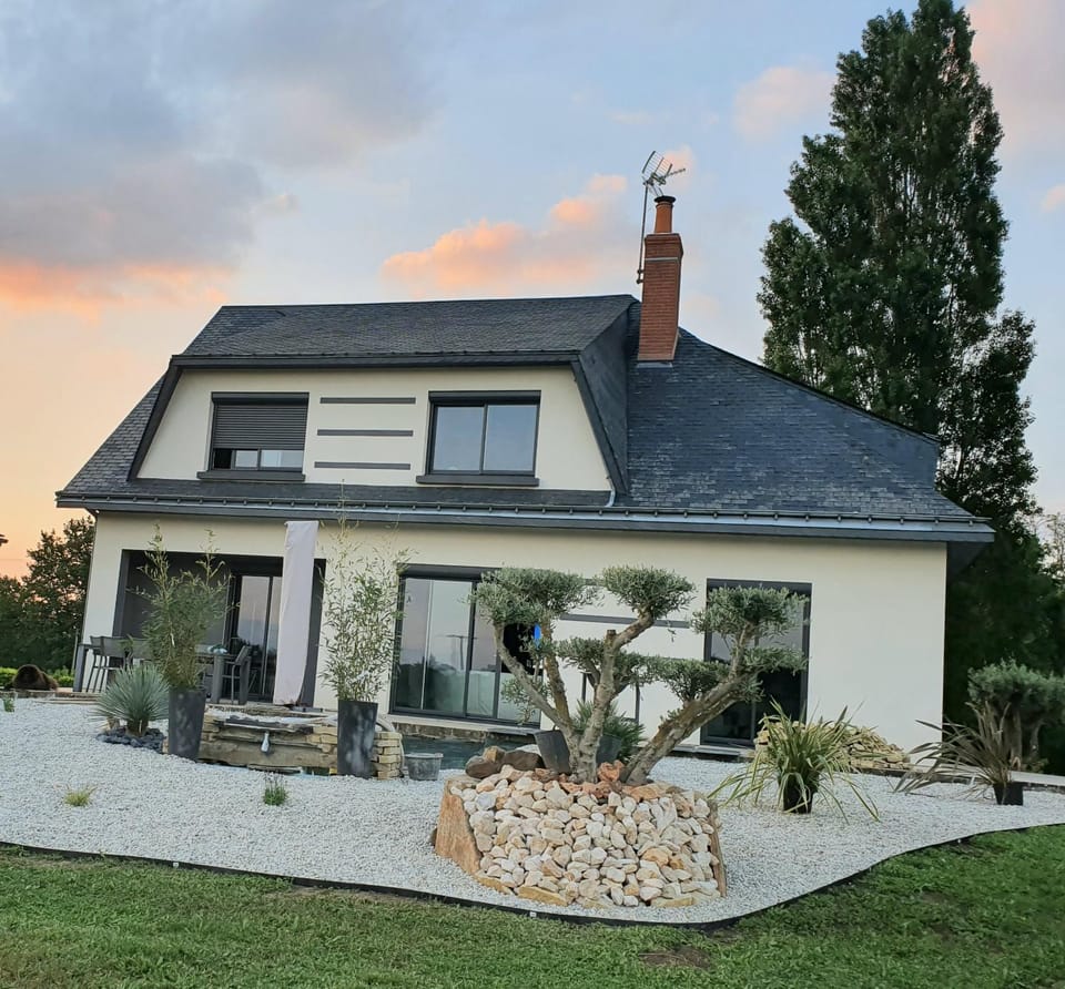 Chambre d hôte 24h et visite de la sarthe Bed and Breakfast in Pays de la Loire