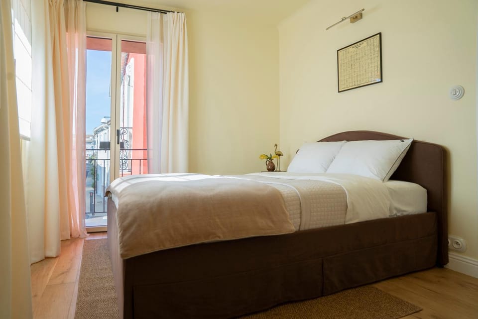 Charming Luxury Home Near Beaches & Montpellier - La Petite Pérolienne House in Mauguio