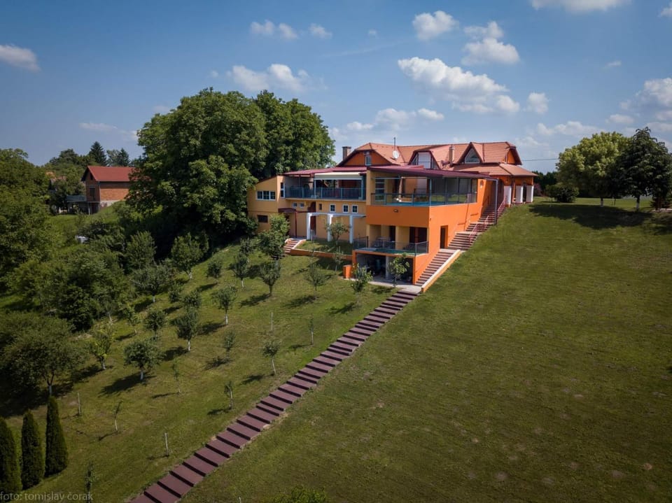 Ladanjska Kuca Maras House in Croatia