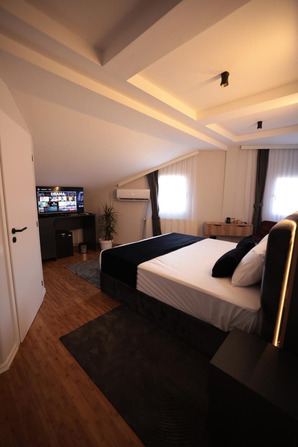 Artov 01 B4 Apartment in Europe