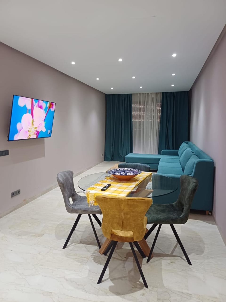 Modern and spacious apartment located in Gueliz Apartment in Marrakesh