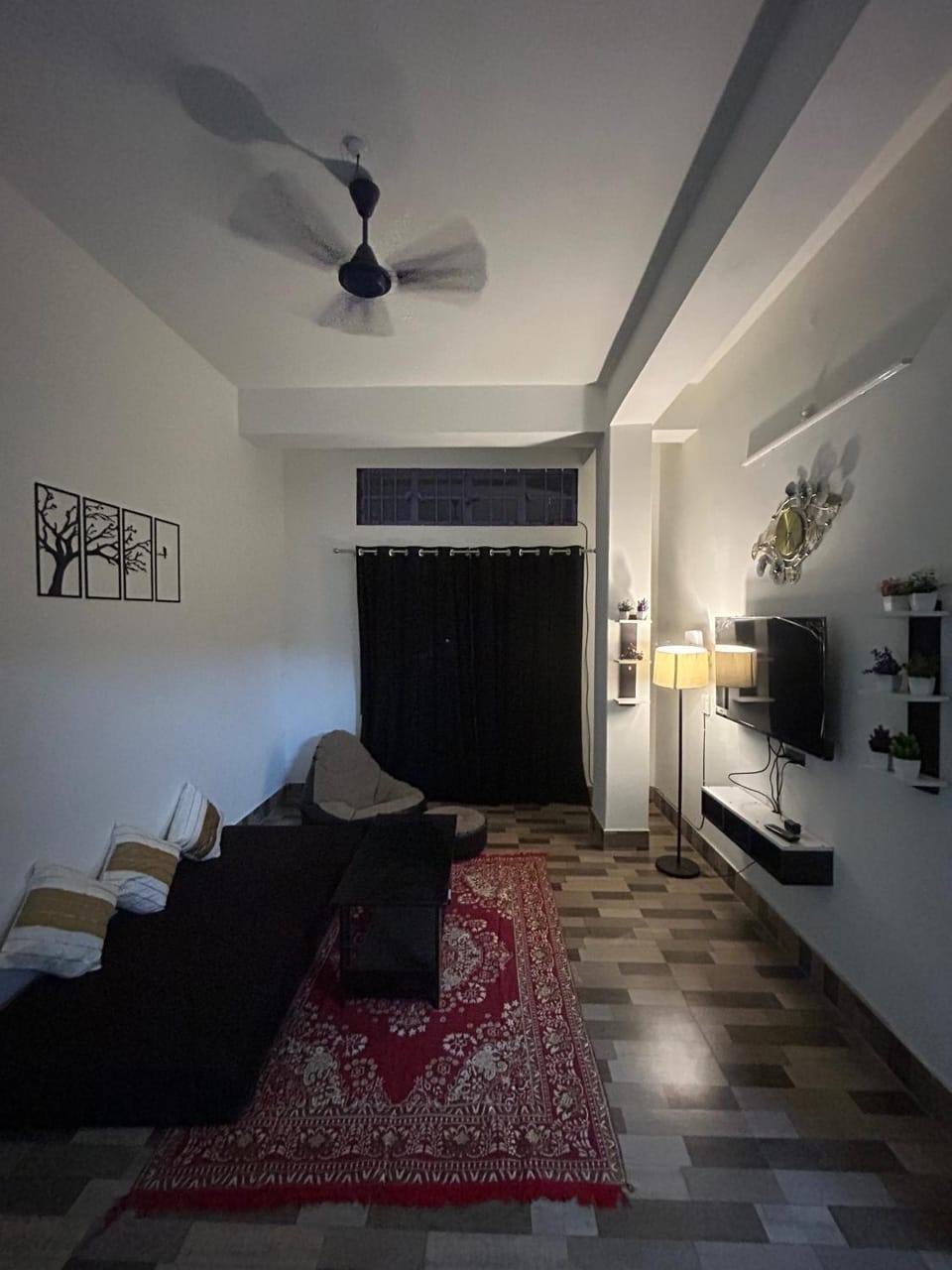 Ashiyana-Welcome to our peaceful hilltop home Apartment in India