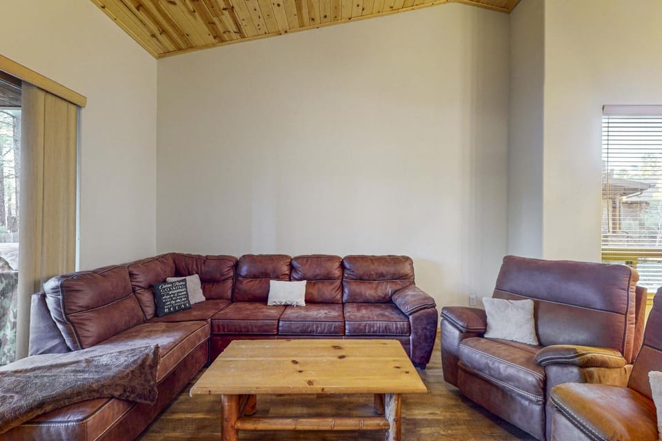 The Mountain View Escape House in Show Low