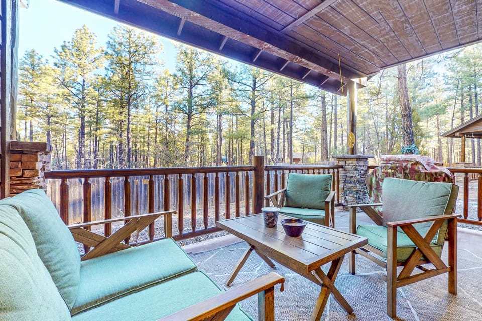 The Mountain View Escape House in Show Low