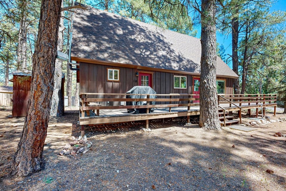 The Kachina Cabin Cabin in Kachina Village