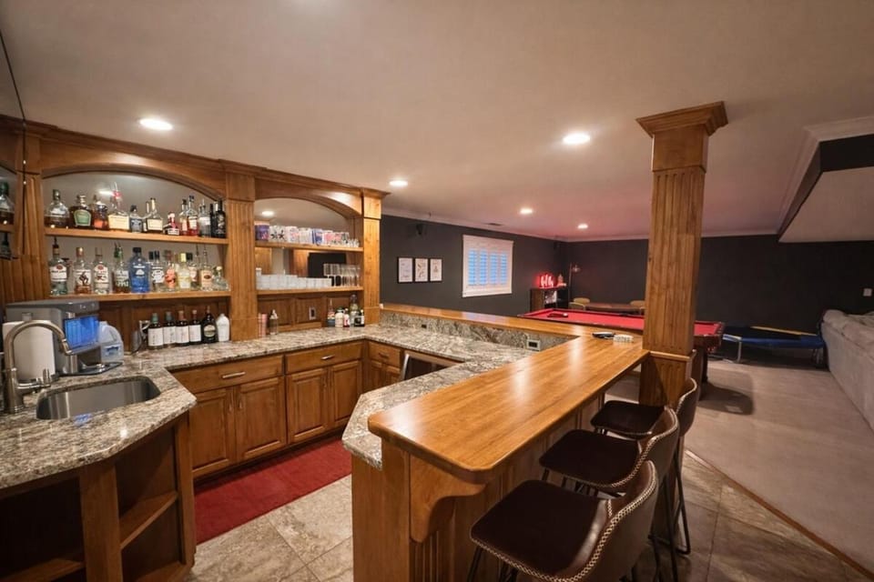 Golf Course Getaway Villa in Pocatello