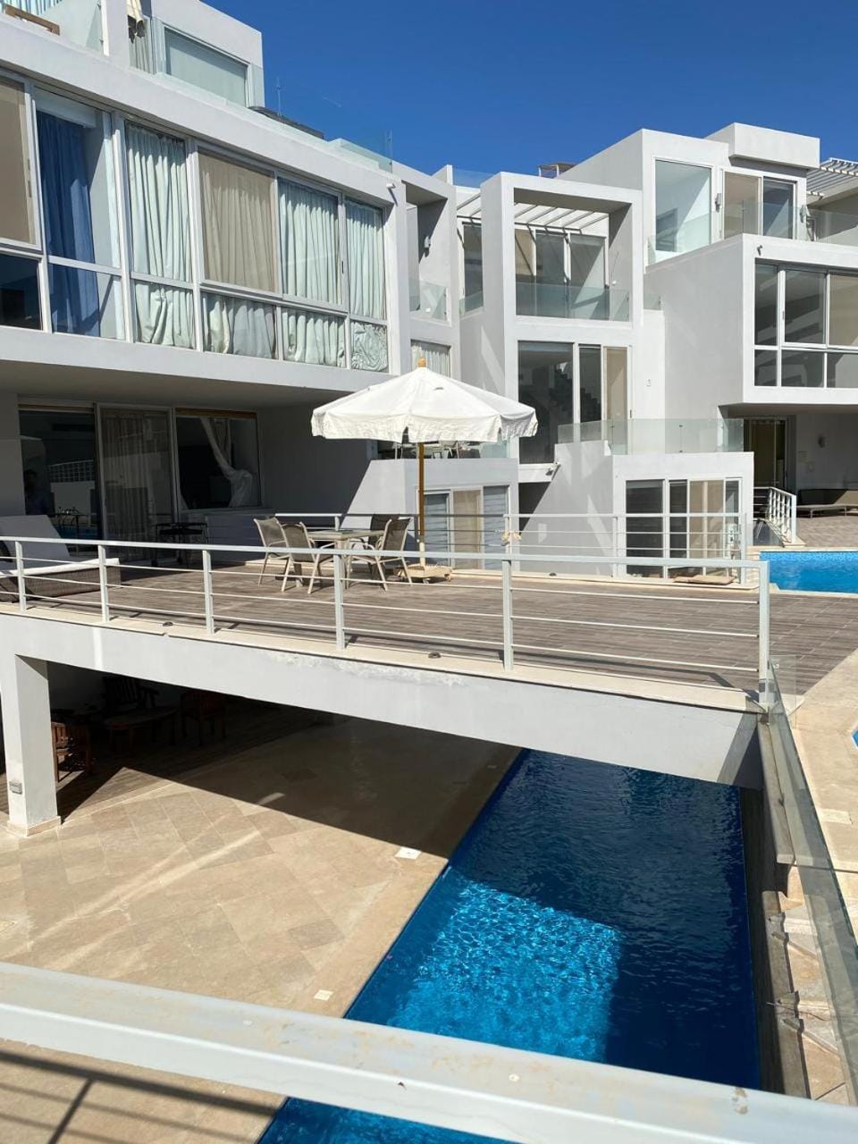 Patio, sunbed