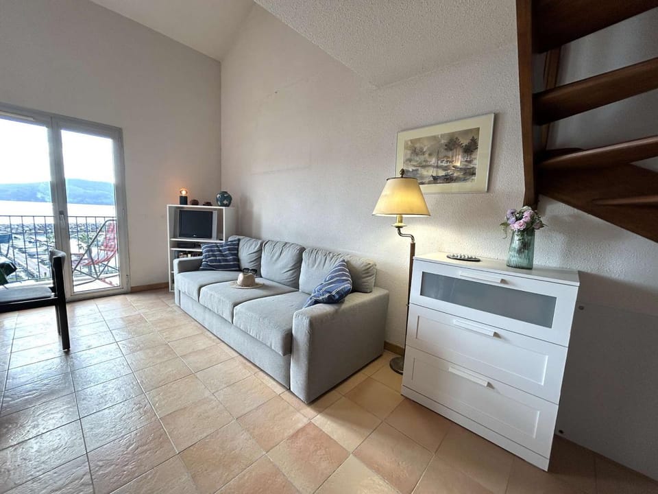 Appartement vue port - 6 pers. - FR-1-845-19 Apartment in La Cadière-d'Azur
