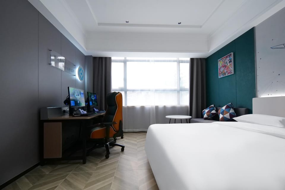 Bed, air conditioner
