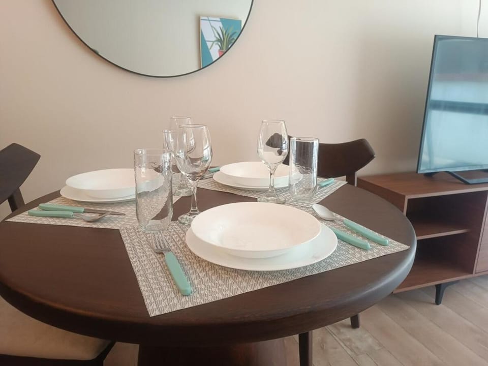 King size bed Modern apartment in Calacoto Apartment in La Paz