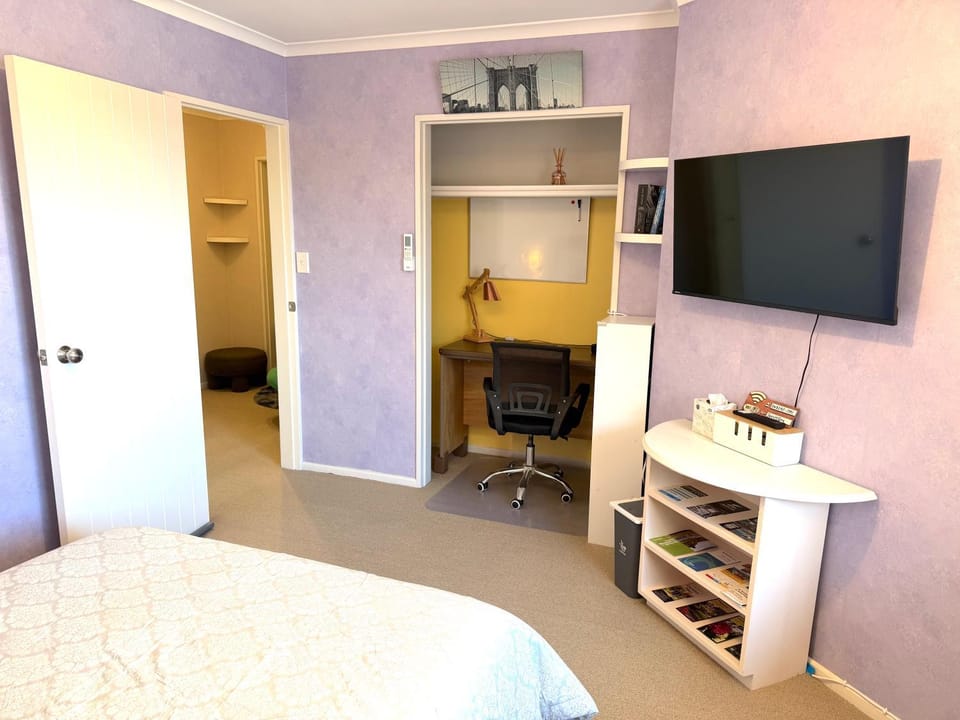 Communal lounge/ TV room, Business facilities