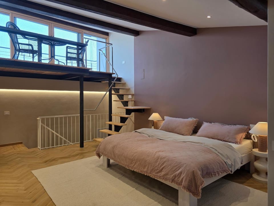 Property building, Living room