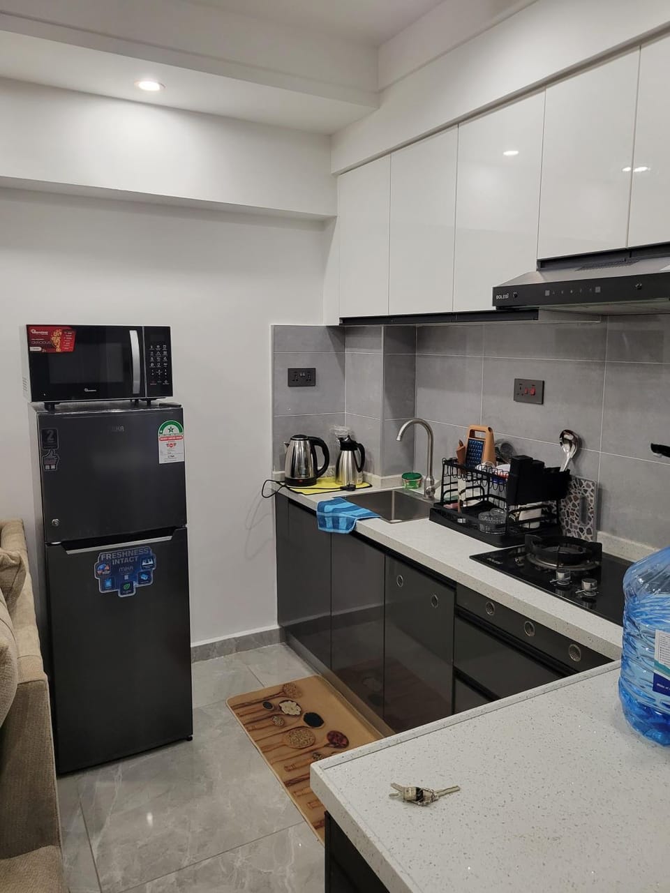 Kitchen or kitchenette, stove