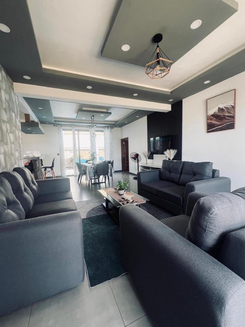 Communal lounge/ TV room