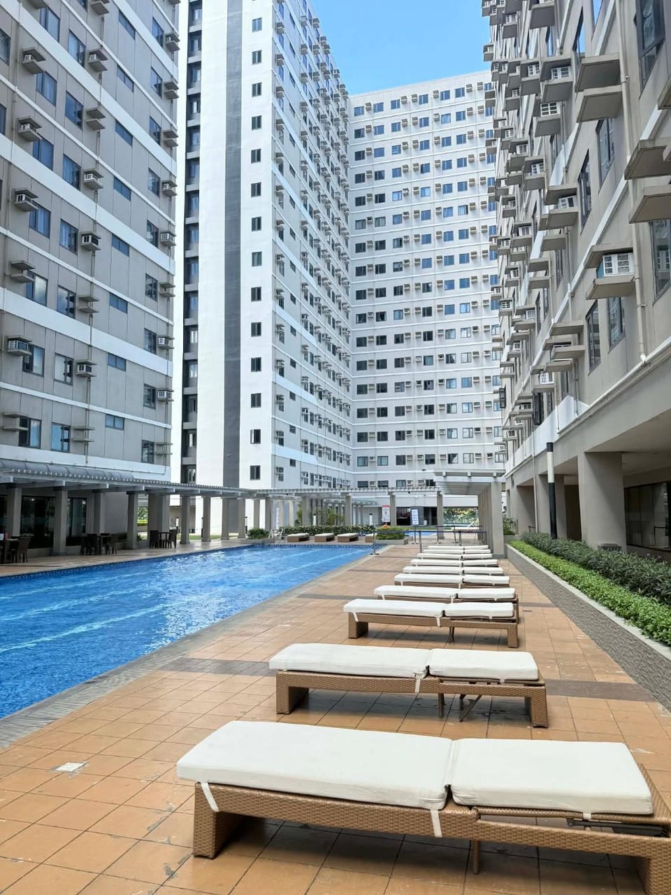 Garden, Swimming pool