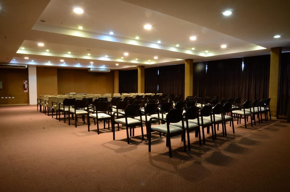 Meeting/conference room