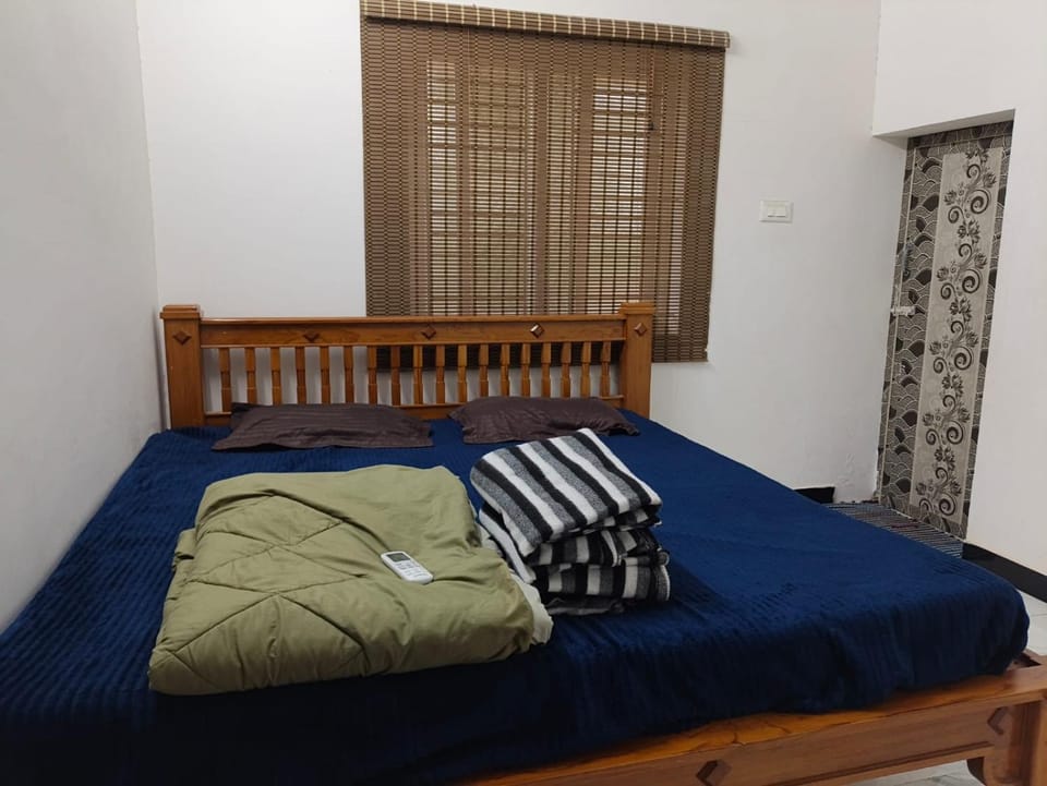 Jani and jai little home, adhiyogi, Isha, Dual AC x2 room villa Villa in Kerala