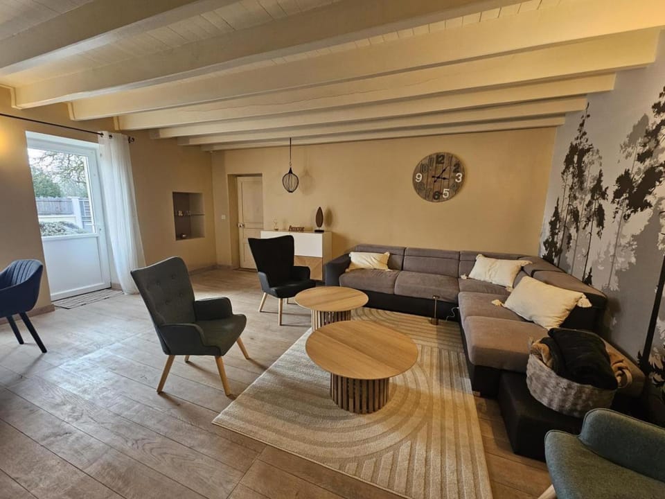 Villa nest House in Nouvelle-Aquitaine