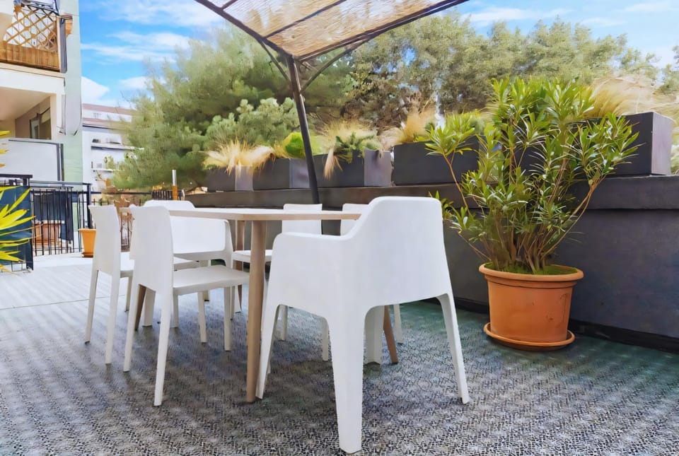 Patio, Day, View (from property/room), Balcony/Terrace, Dining area
