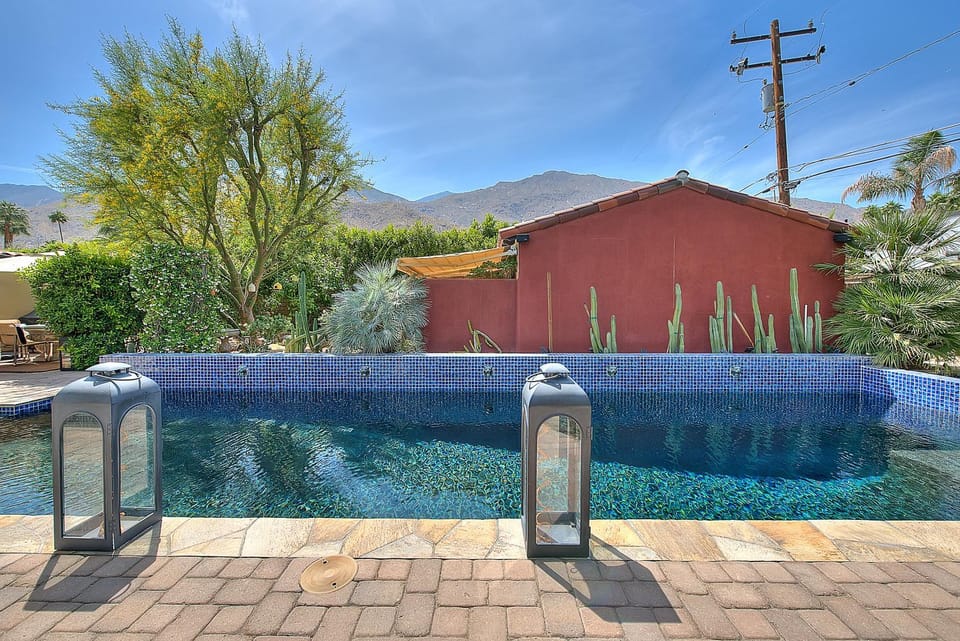 Pool view, Swimming pool
