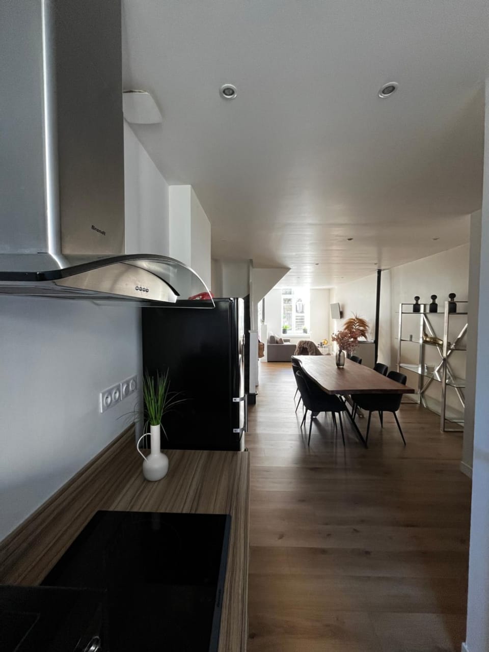 Kitchen or kitchenette, Seating area