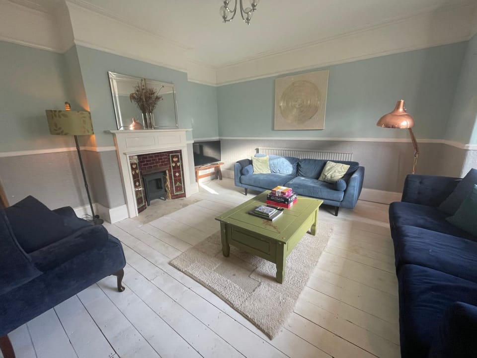 Beautiful house close to beach, Dreamland, station House in Margate