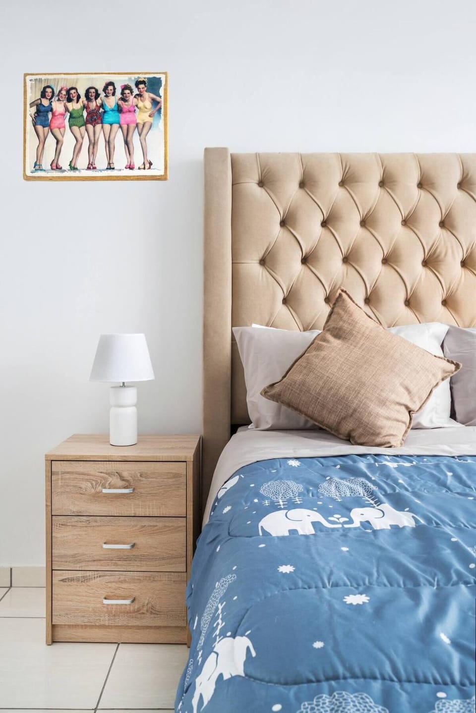 Bedfordview Suite 10 Min OR Tambo Eastgate No Load Shedding 2BED WiFi Apartment in Johannesburg