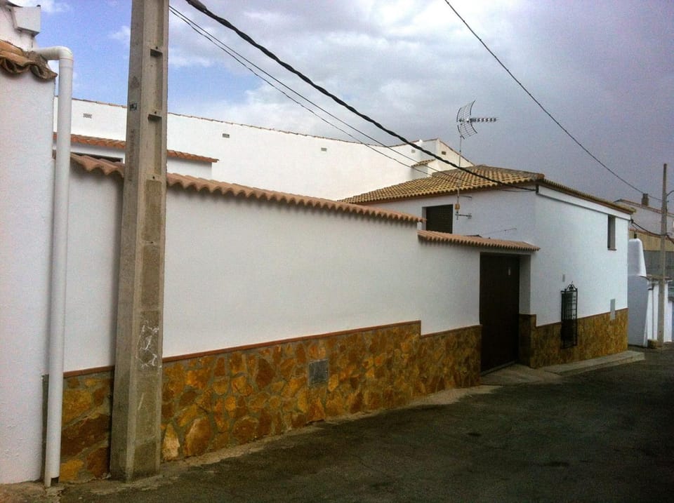Property building, Street view