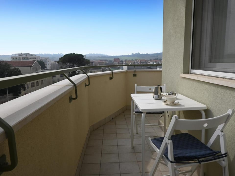 SE225 - Senigallia, appartamento vista mare con posto auto Apartment in Senigallia