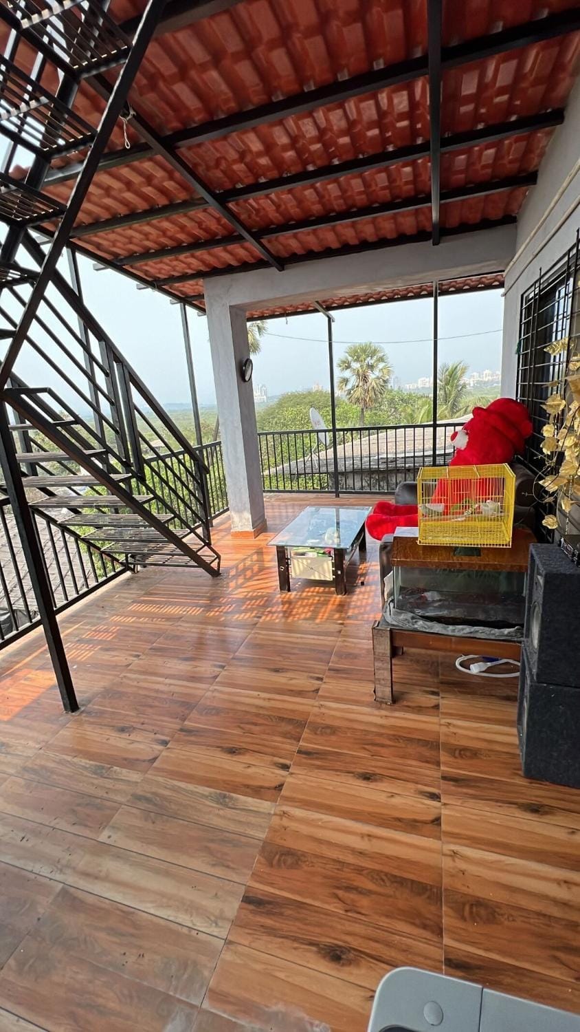 Shomens World 3rd Rooftop Villa Apartment in Mumbai