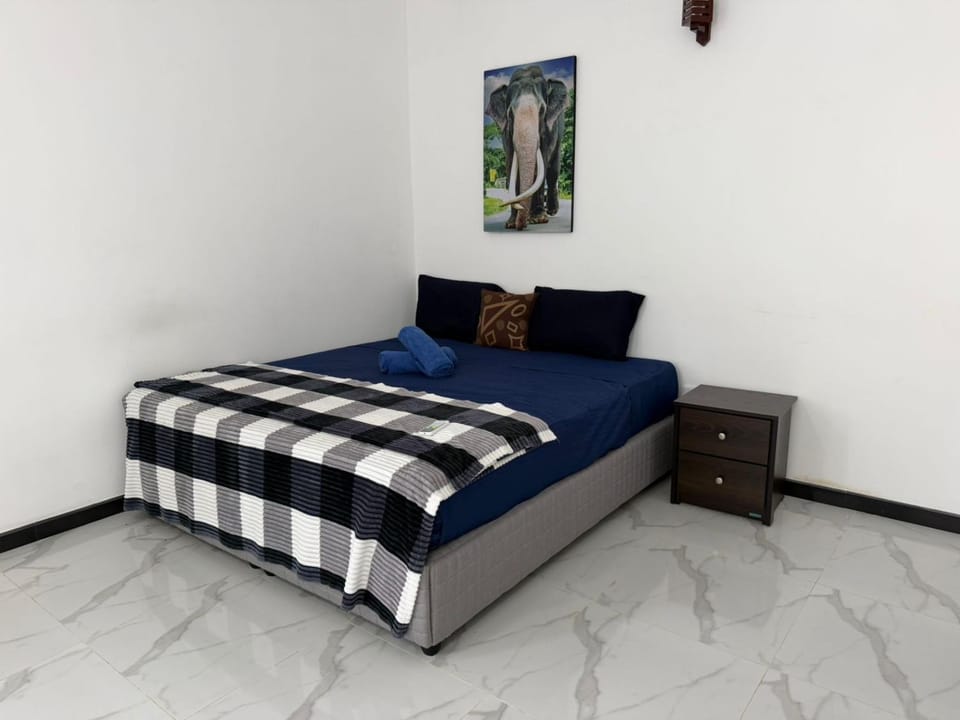 Waves walk Villa Villa in Southern Province