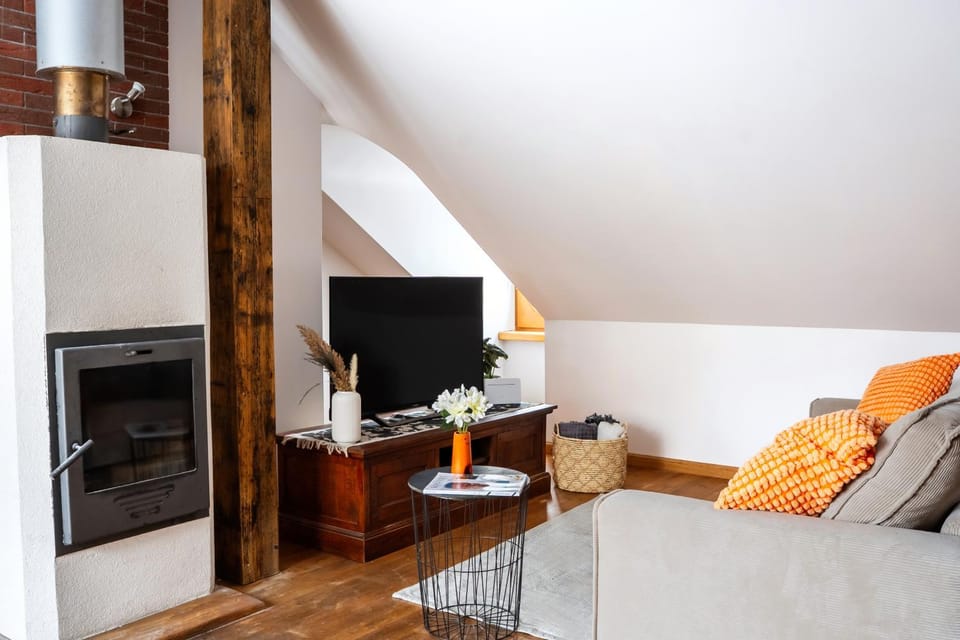 Old Town Loft with Fireplace - Sleeps 4 Apartment in Riga