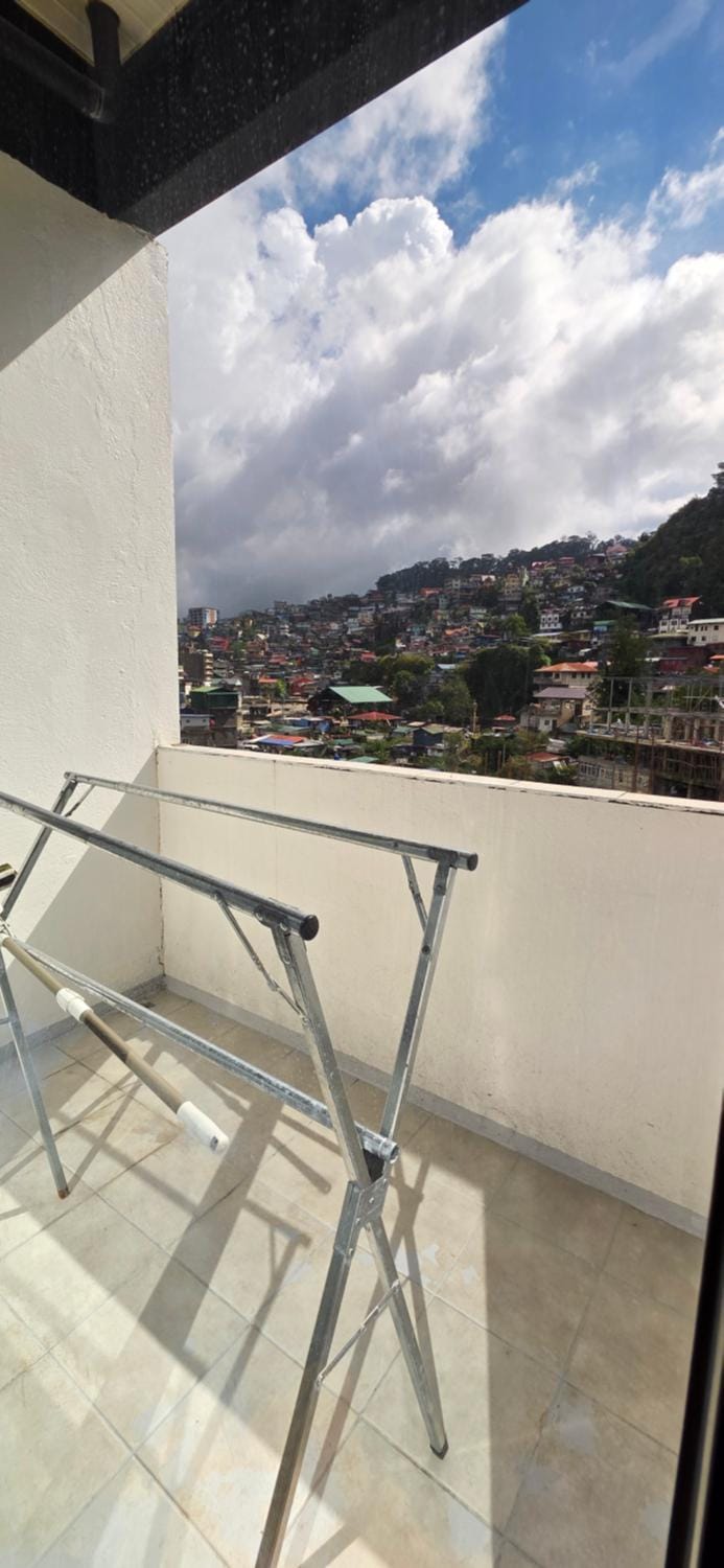 Cozy 2 BR with Parking and Balcony near Burnham Park #4 Apartment in Baguio