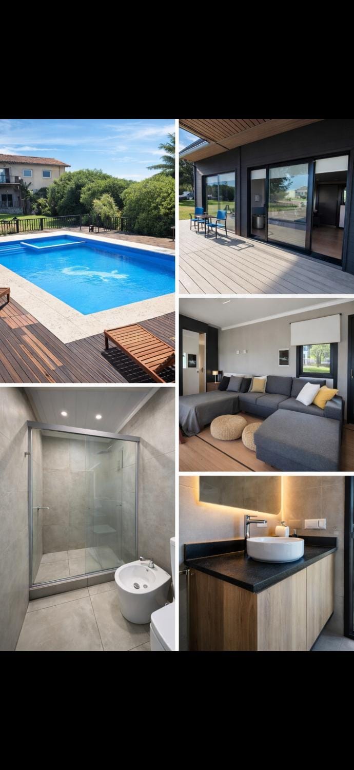 Bathroom, Kitchen or kitchenette, Swimming pool