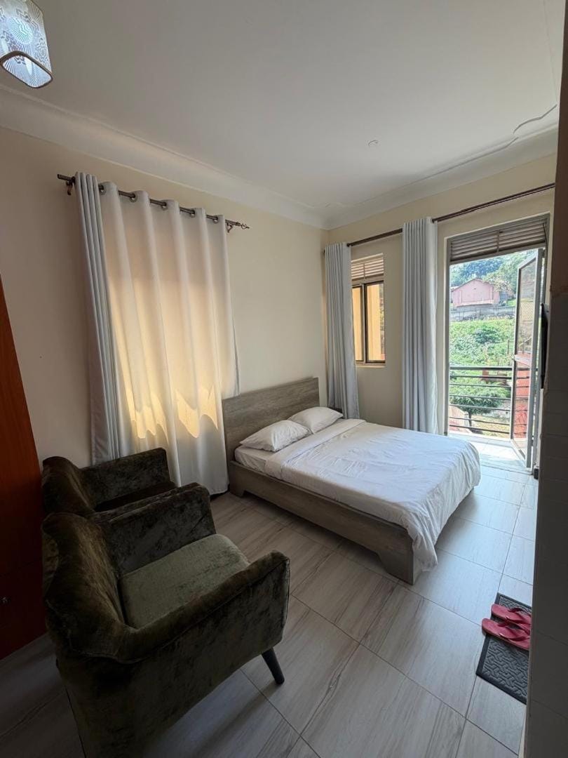 Kisaasi Kyanja Studio Apartment in Kampala