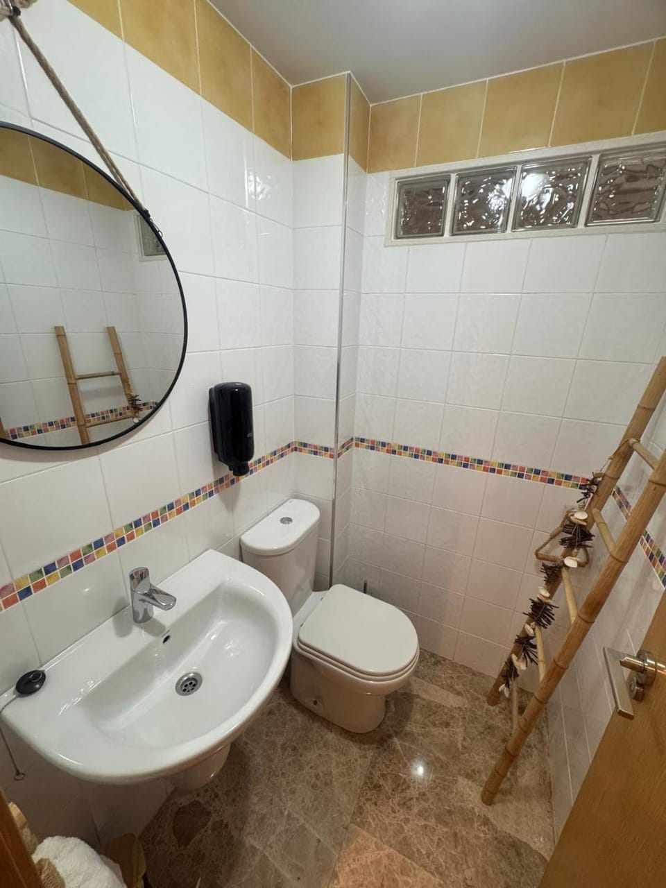 AP11 XimoApartments Primera Línea Playa con Parking Apartment in Safor