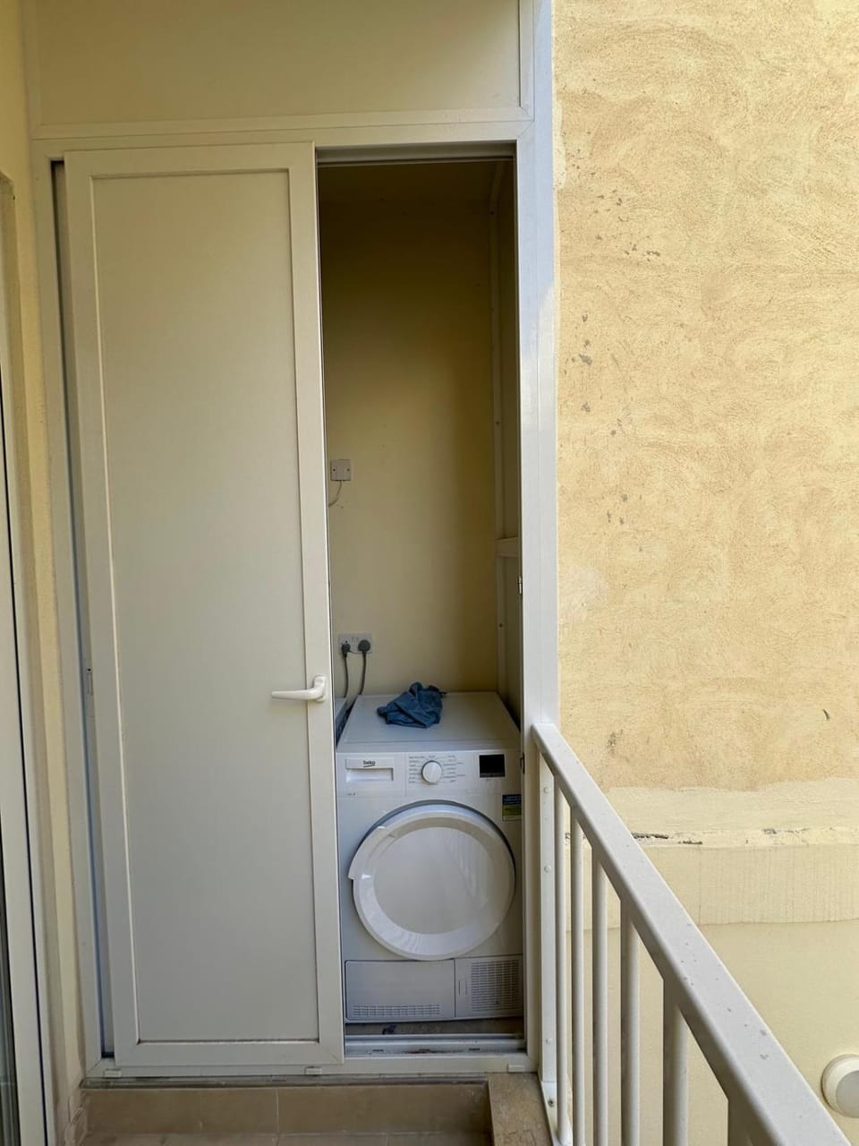 Bright 1 bedroom Apartment in Noah Apartments in Gzira Apartment in Malta