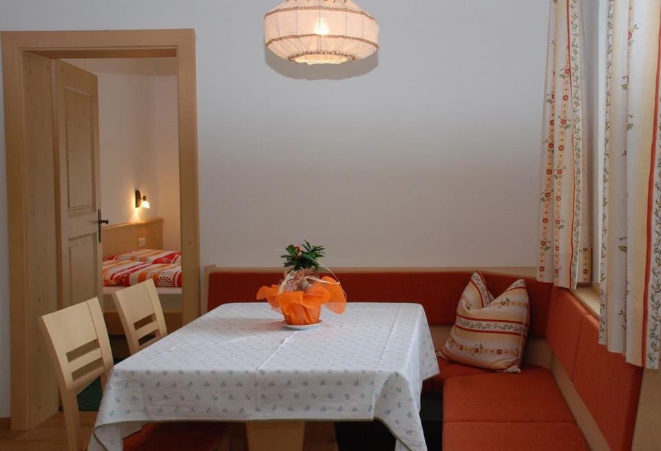 Binterhof Farm Stay in Sexten