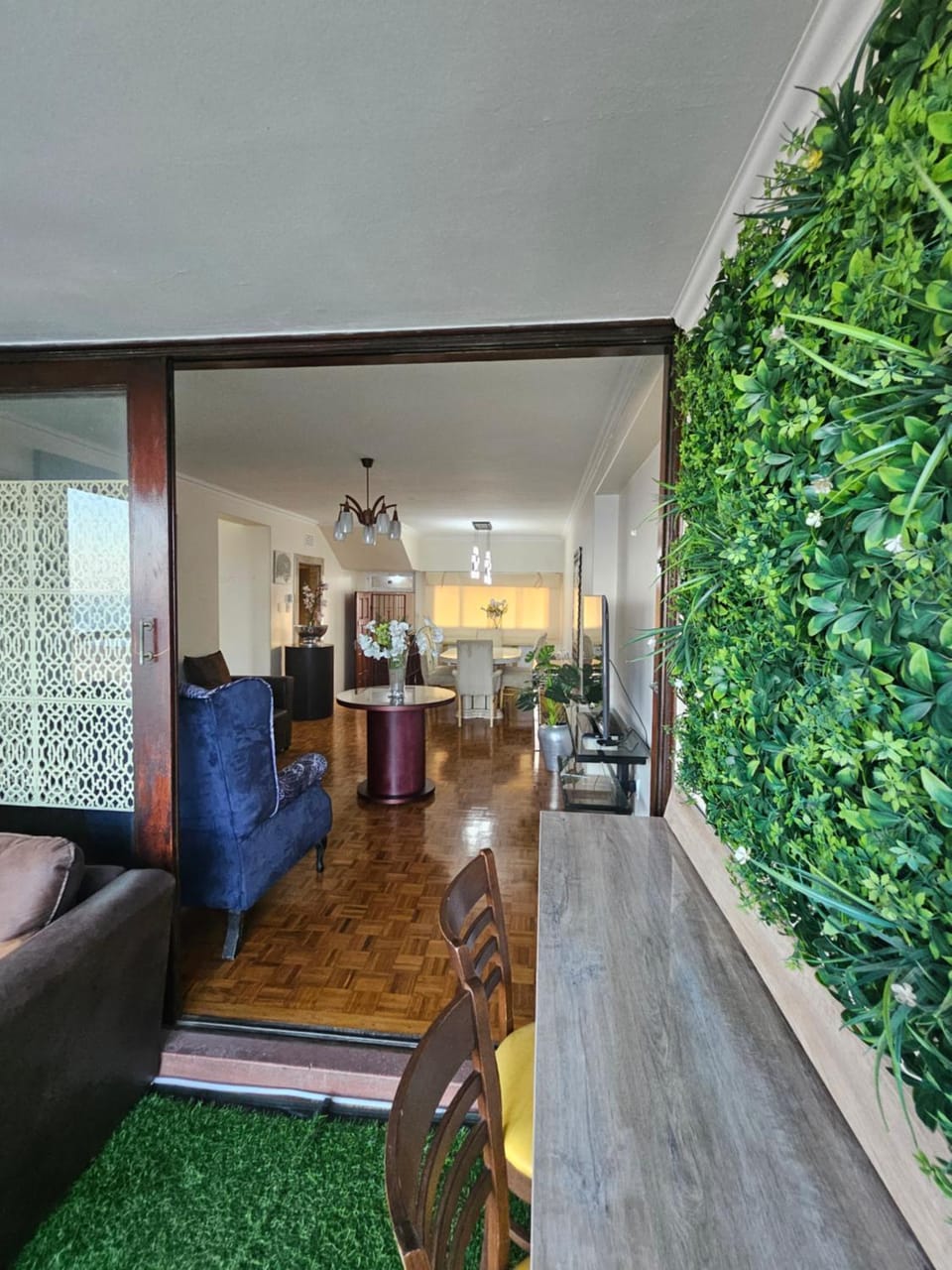 Ocean pearl luxury beach escape Apartment in Durban