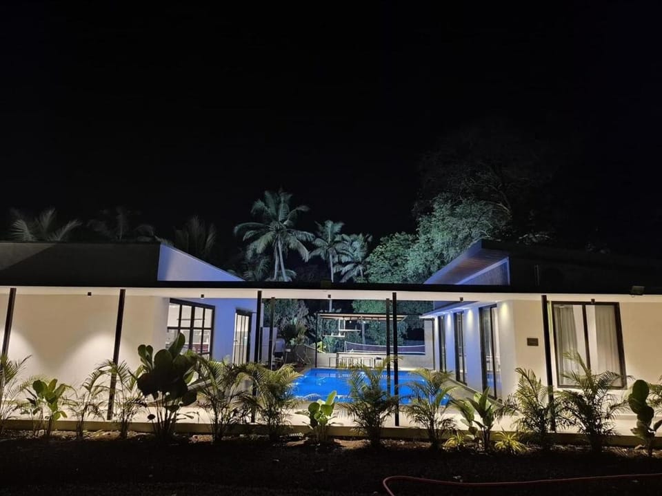 Casa The Serenity 3BHK with 24hours Music and Pool Villa in Maharashtra
