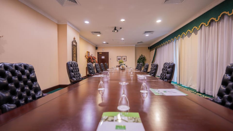 Meeting/conference room