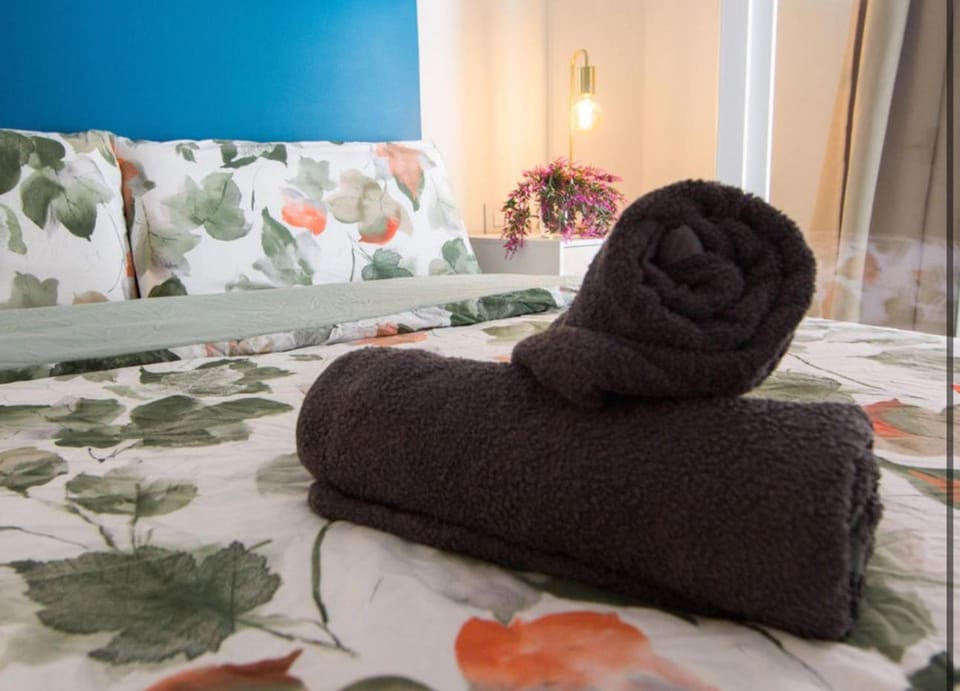 Habitación en Alicante 5 Bernardo Bed and Breakfast in Alicante