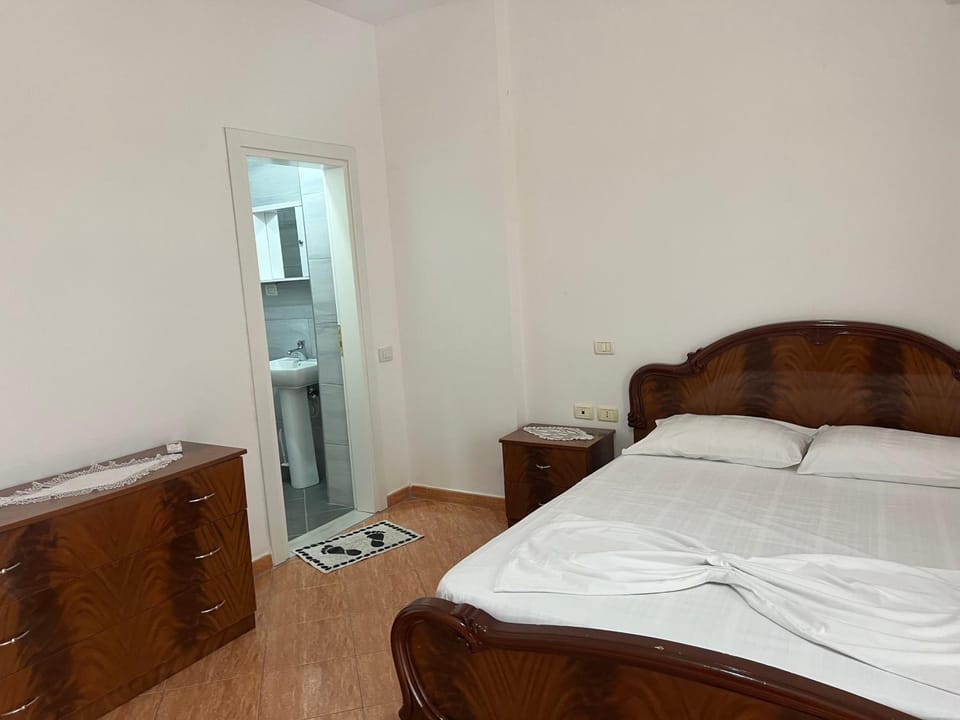 Comfort in the Heart of the City Apartment in Vlorë