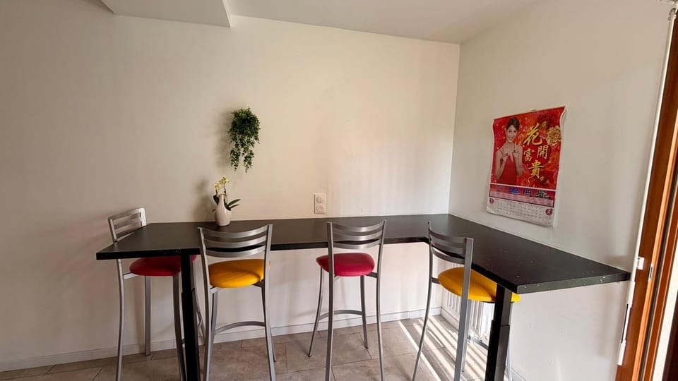 Lounge or bar