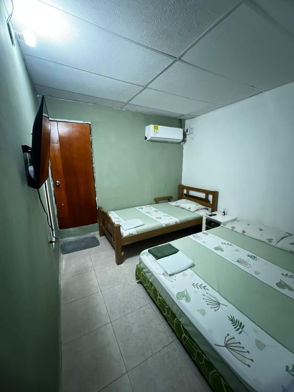 TV and multimedia, air conditioner