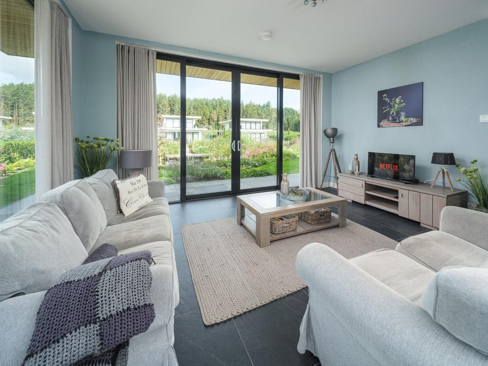 Golf Nr. 568 | 4 Pers. Hottub House in Biddinghuizen