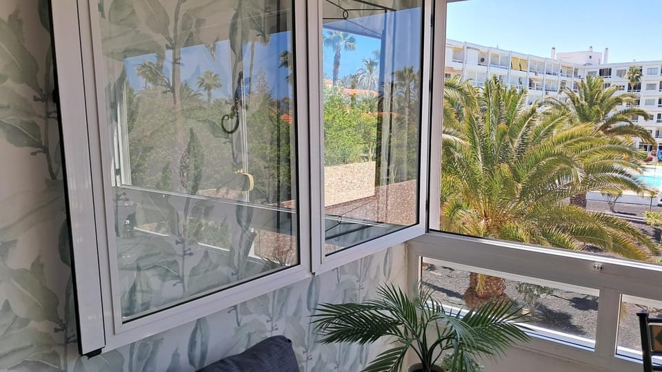 Between Yumbo and Playa Dunas Centro Tirajana ALOE Apartment in Maspalomas
