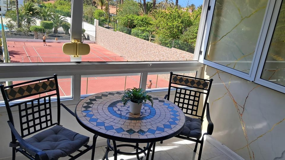 Between Yumbo and Playa Dunas Centro Tirajana ALOE Apartment in Maspalomas